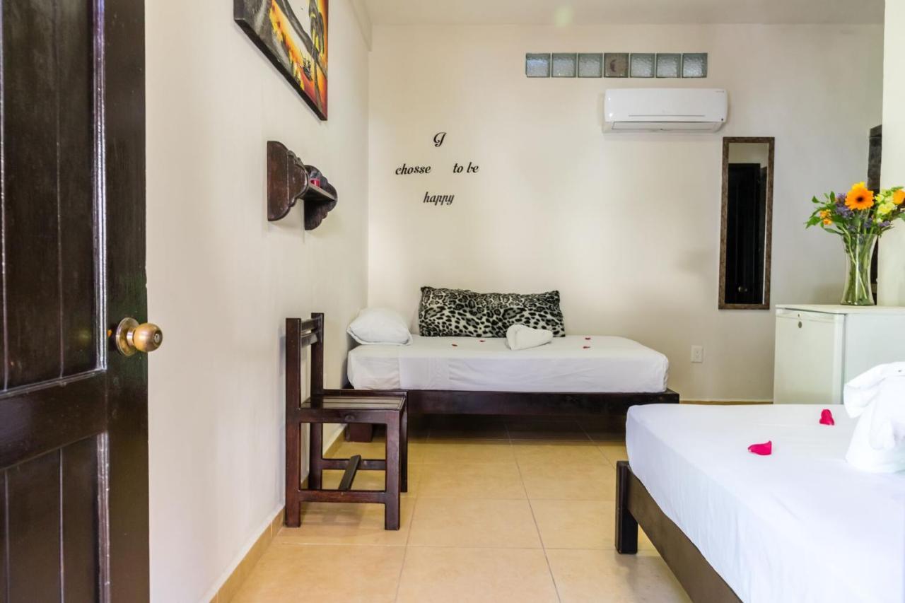 Moonshine Hotel Playa del Carmen Kültér fotó