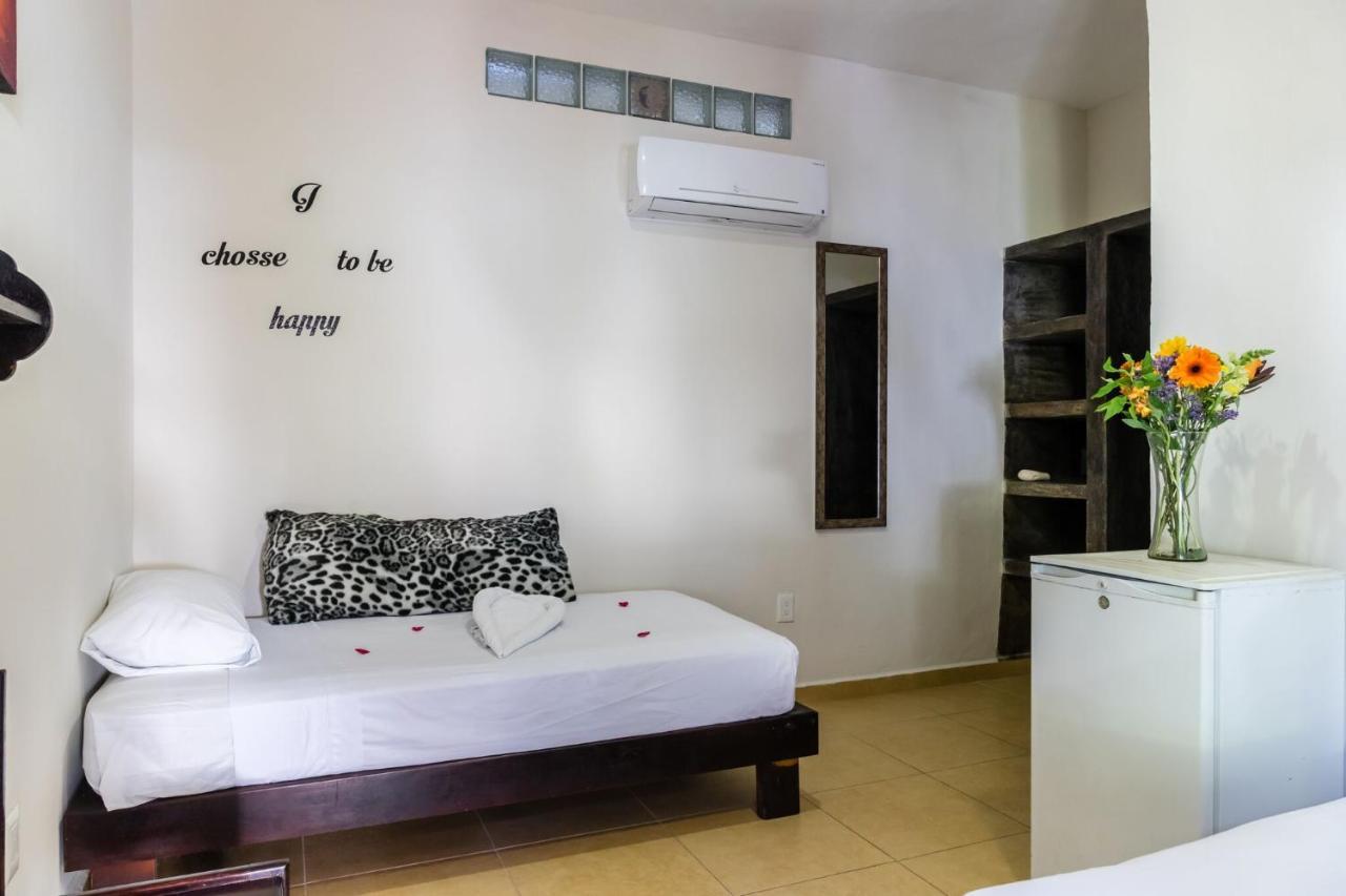 Moonshine Hotel Playa del Carmen Kültér fotó