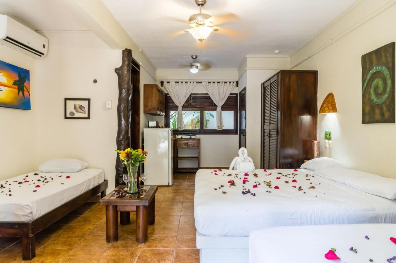Moonshine Hotel Playa del Carmen Kültér fotó