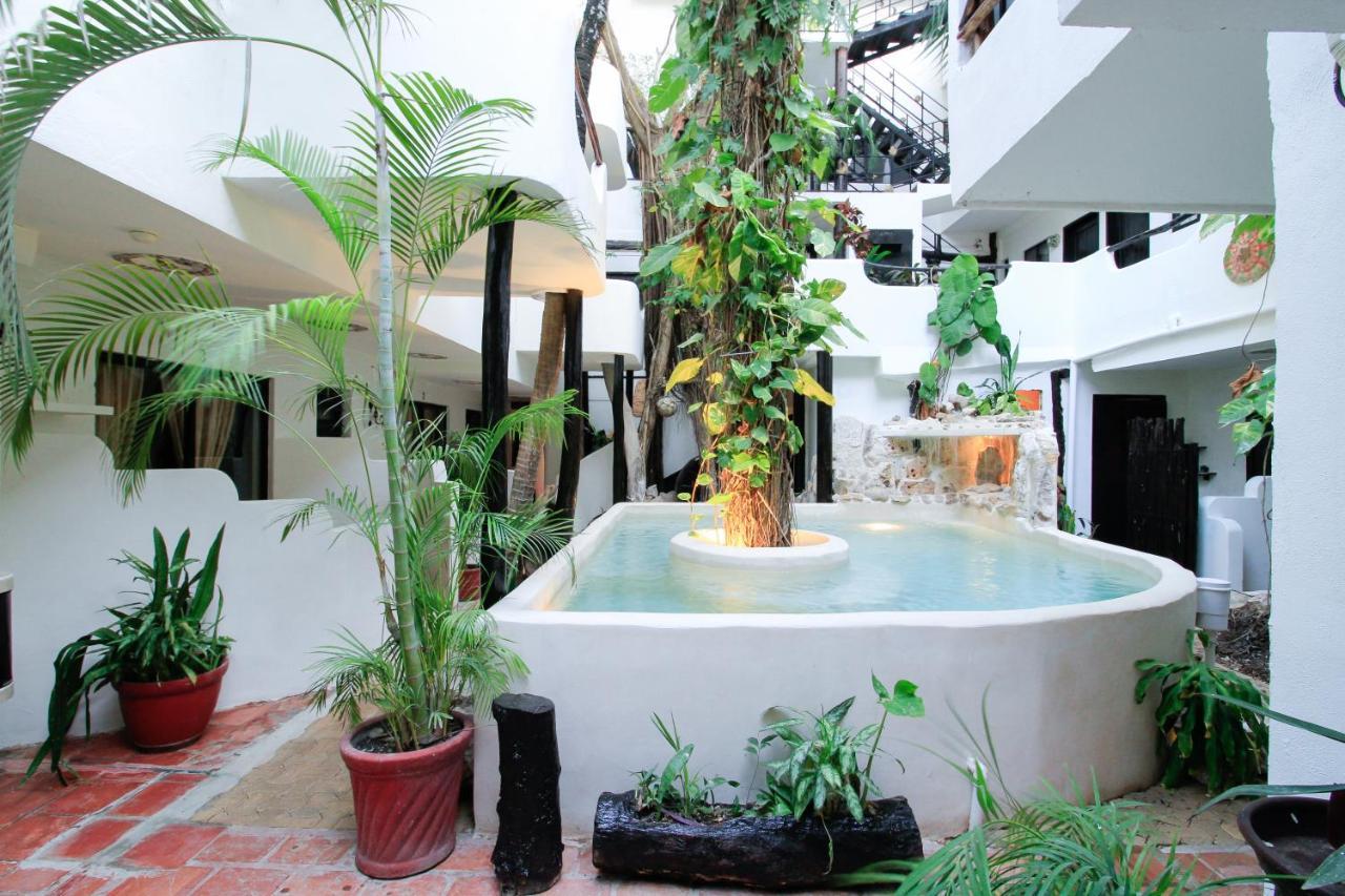 Moonshine Hotel Playa del Carmen Kültér fotó